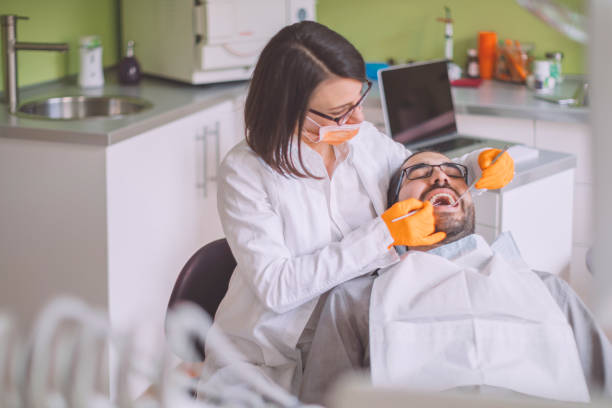 Best Emergency Root Canal Treatment in Roanoke, IL