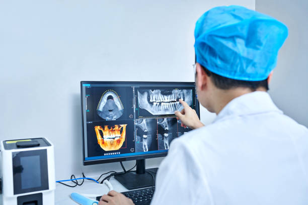 Best Walk-In Emergency Dentist in Roanoke, IL